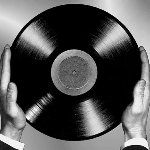 Vinil